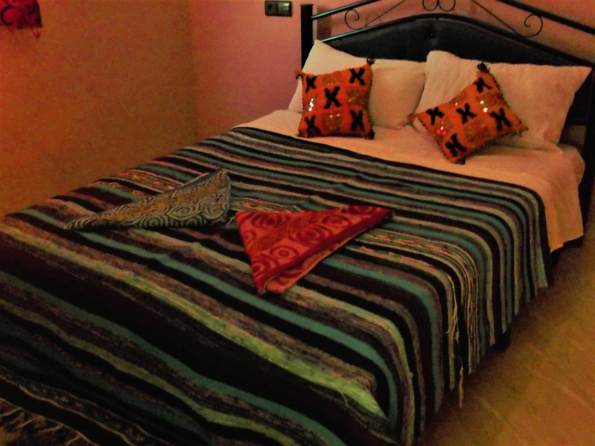 Tifinagh Guest House Мерзуга Экстерьер фото